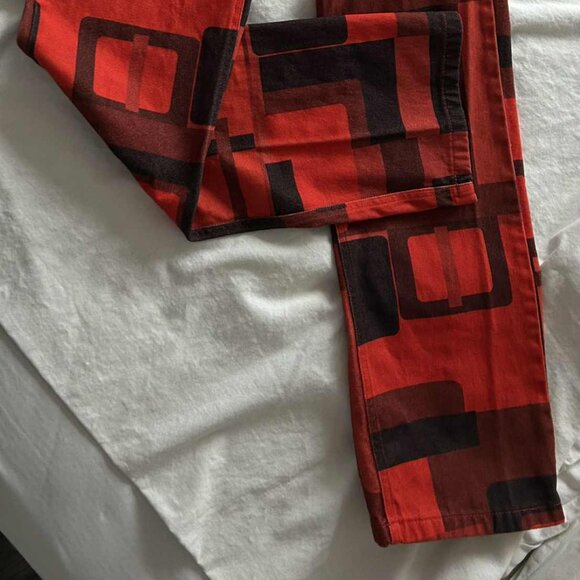 Jaded London Tomato-Red & Black Abstract Print Cotton Boyfriend Jeans – US 0 - Picture 2 of 7
